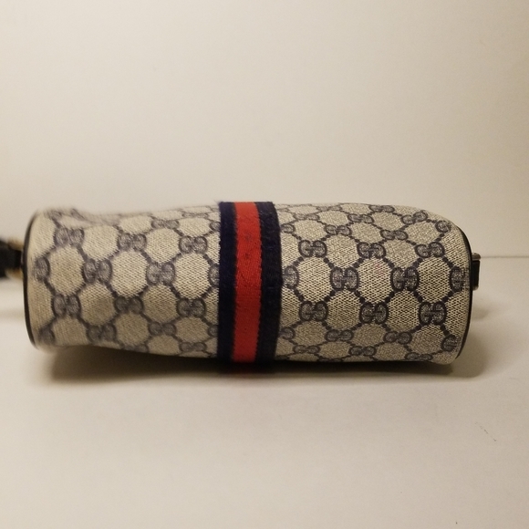 Authentic Vintage Gucci Bag - Picture 5 of 17